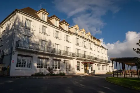 Hotel Best Western Île-de-France: Komfort i atrakcje dla gości