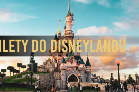 Zamek w Disneyland Paris, z napisem "Bilety do Disneylandu". Sprawdź aktualny Disneyland Paris cennik biletów i zaplanuj magiczną podróż.
