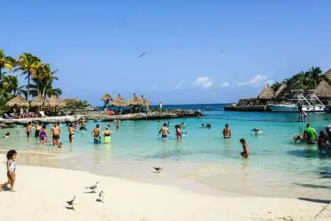 Kiedy jechać do Cancun, aby uniknąć deszczu i cieszyć się słońcem
