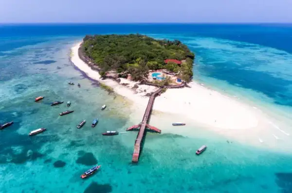 Kiedy najlepiej jechać na Zanzibar, aby uniknąć tłumów i deszczu?