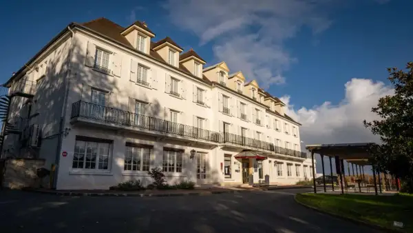 Hotel Best Western Île-de-France: Komfort i atrakcje dla gości
