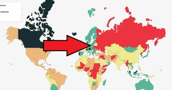 Mapa świata z zaznaczonymi krajami. Czerwony obszar Europy Wschodniej i Azji wskazuje na najniebezpieczniejsze kraje świata.
